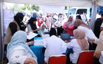 Hari Pertama Jambore Pelayanan, Warga Kindang Membludak Manfaatkan Layanan Publik