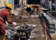 Dinas PU Makassar Pasang Paving Blok di BTP