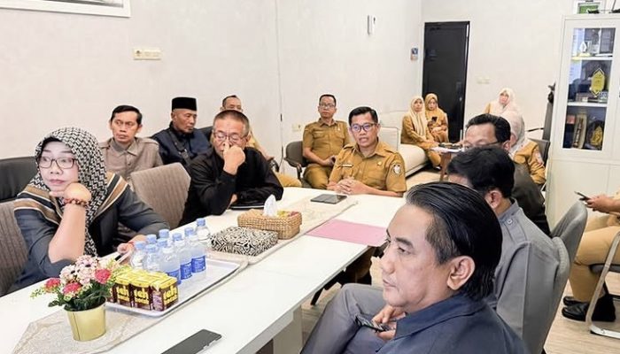 Dispar Makassar Terima Studi Banding Komisi II DPRD Kediri, Bahas Strategi Pengembangan Pariwisata
