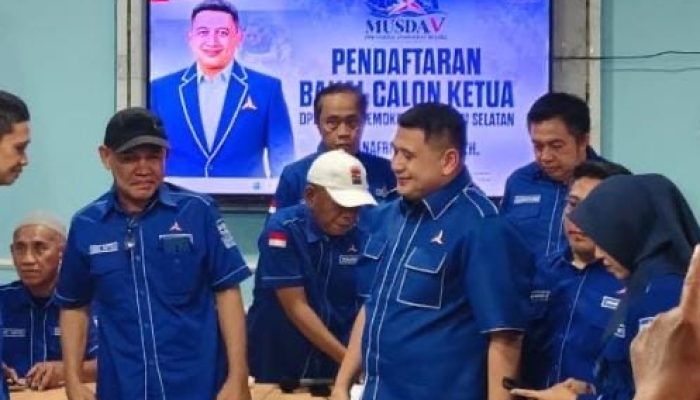 Munafri Arifuddin Kembalikan Formulir Bakal Calon Ketua Demokrat Sulsel, Siap Ikuti Tahapan Musda