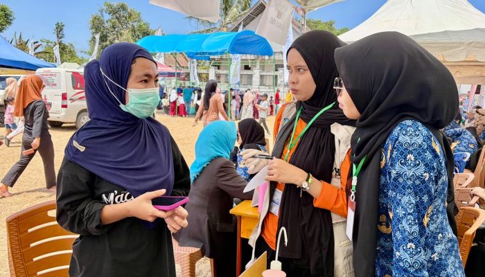 DLHK Bulukumba Hadirkan Uji Air Gratis hingga Tukar Sampah Jadi Sembako, Siap Layani Warga Kajang