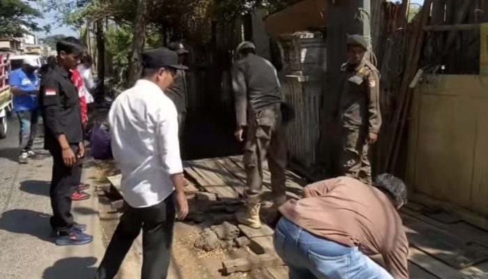 Camat Panakkukang Pimpin Patroli Kebersihan dan Ketertiban, Program Generasi Biru Diperkuat