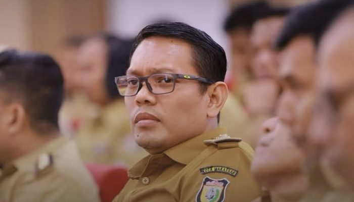 Camat Makassar Ikuti Rakor Evaluasi Perlinsos dan Target PBB