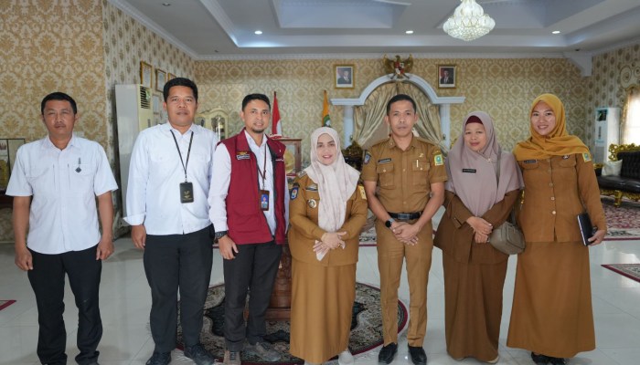 Bupati Sinjai Terima Audiensi Sekolah Rakyat, Bahas Perkembangan Pendidikan dan Agenda Siswa
