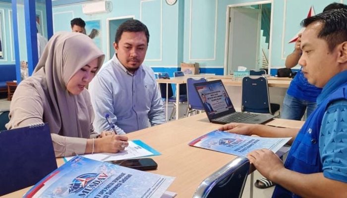 Appi Jadi yang Pertama Ambil Formulir Calon Ketua Demokrat Sulsel
